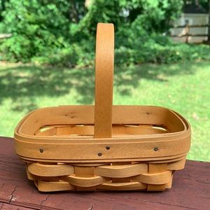 Longaberger 2002 Small Rectangle Basket, 6” L x 4” W x 2 1/4” H